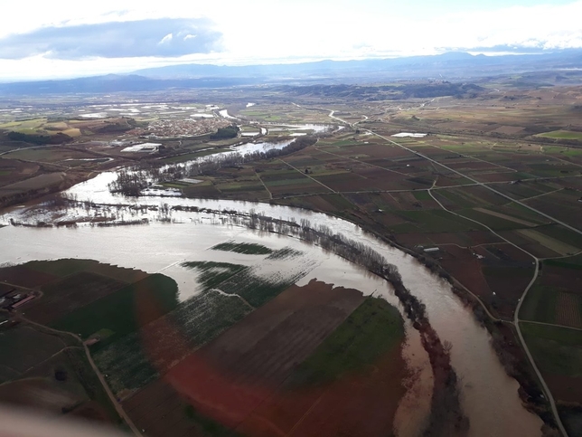 Preemergencia en torno al Ebro por inundaciones