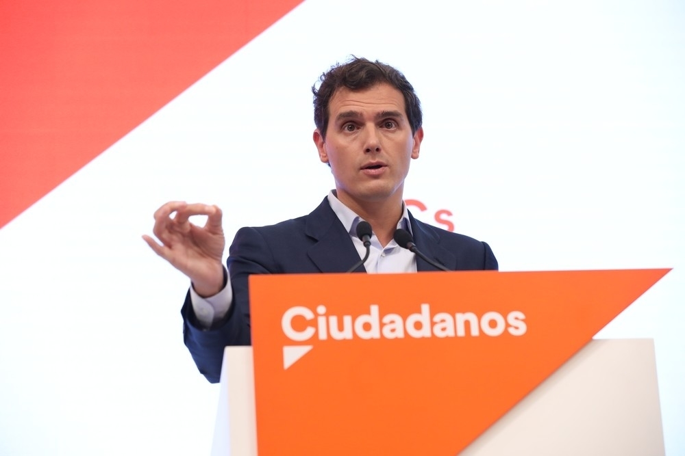 Rivera propone un Gobierno foral entre Navarra + y PSN