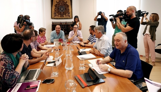 PSN, Geroa Bai, Podemos e I-E, convencidos de cerrar acuerdo