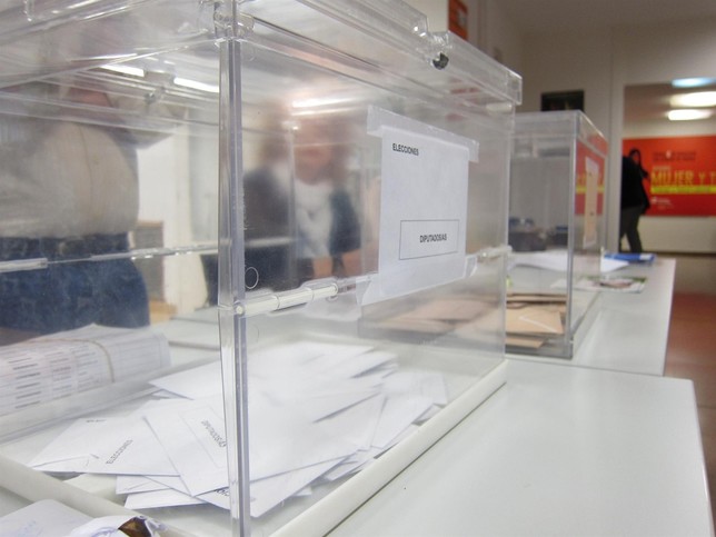 Arranca la jornada electoral del 28-A en Navarra