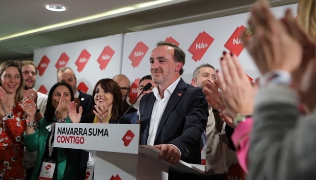 Esparza critica un “chantaje” del PNV al Partido Socialista