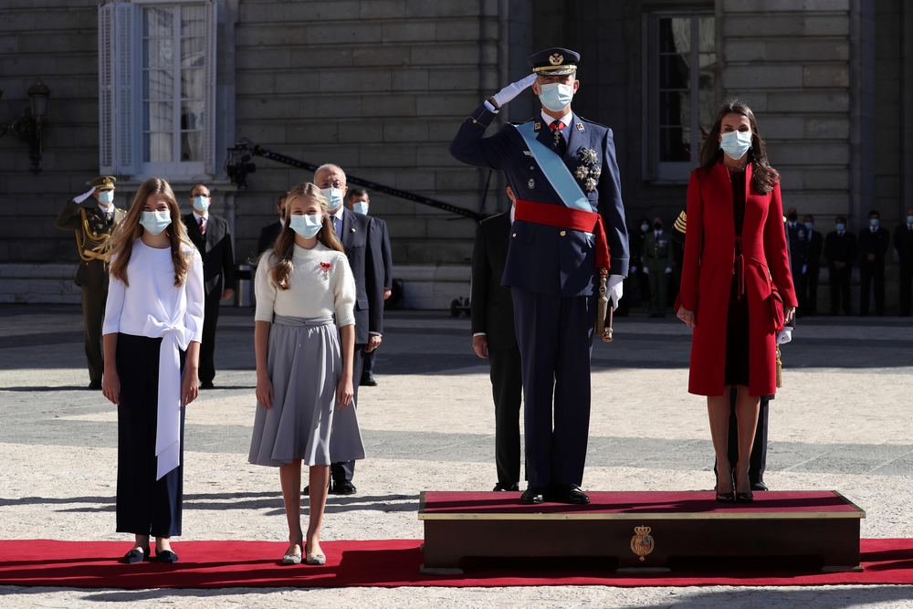 Los Reyes Felipe y Letizia, junto a la Princesa Leonor (2i) y la Infanta Sofía (i)   / KIKO HUESCA
