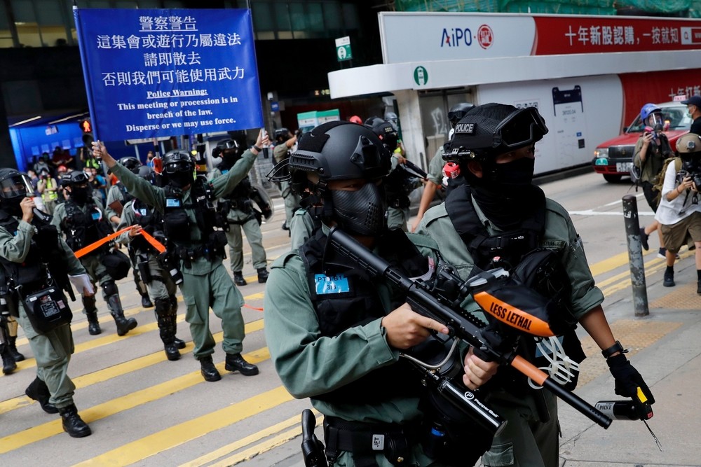 Las nuevas protestas en Hong Kong se saldan con 300 detenidos