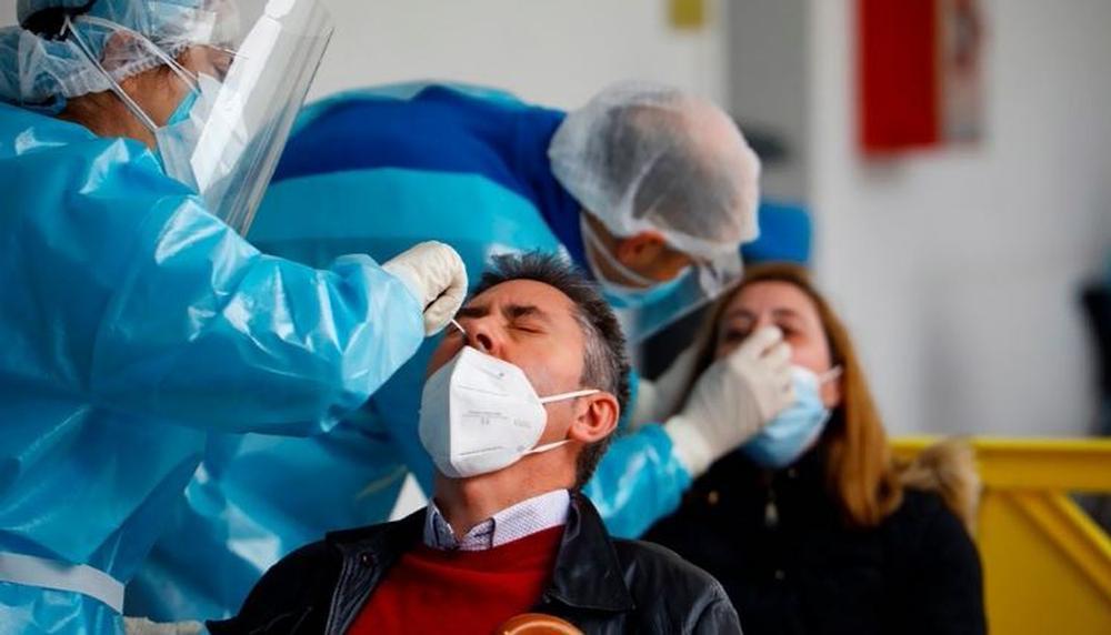 222 contagios en Navarra, la peor cifra en dos meses