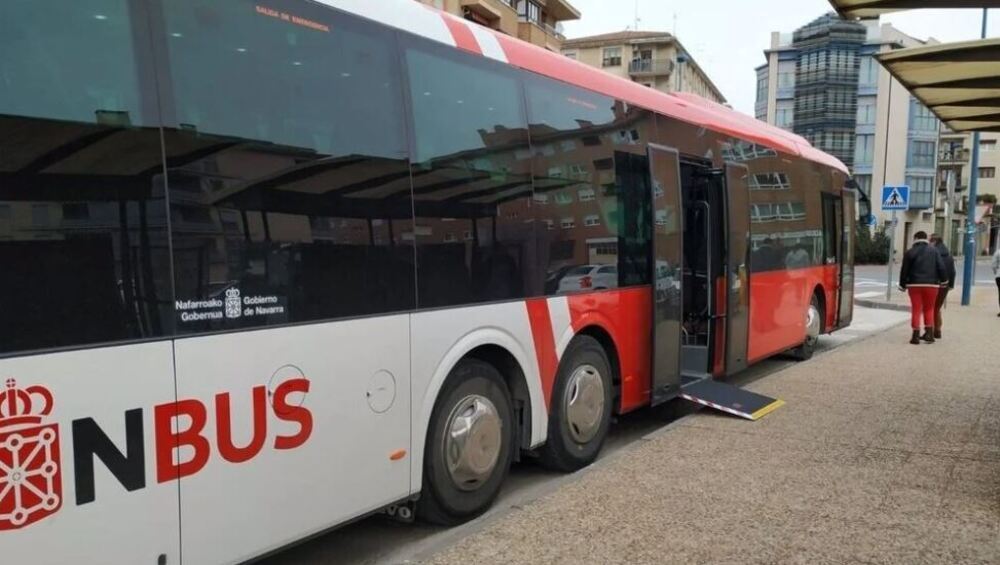 En marcha el nuevo servicio de autobús Tafalla-Pamplona