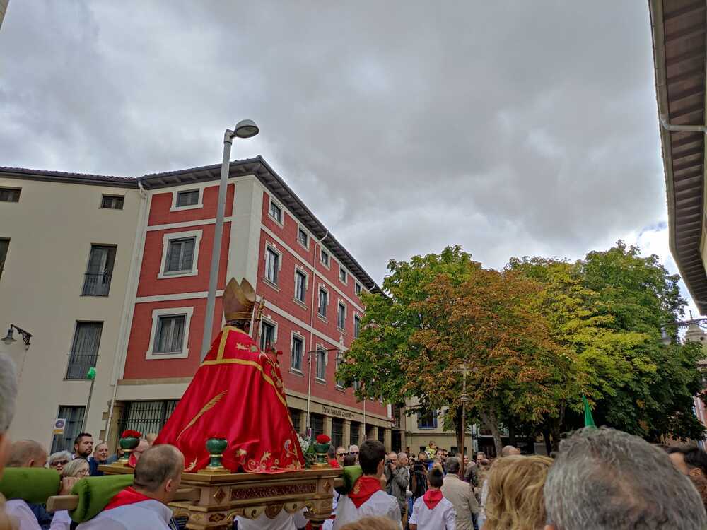 Pamplona se emociona con San Fermín de Aldapa