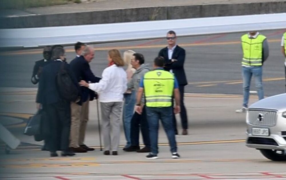 El Rey Juan Carlos llega a España tras dos años en Abu Dabi  / RAÚL TERREL