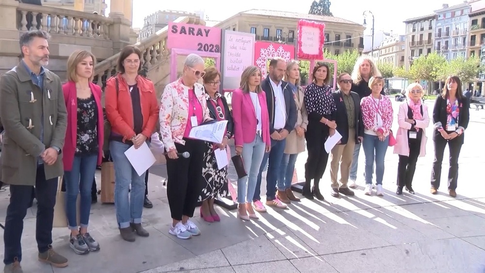 Saray sale a la calle en la lucha contra el cáncer de mama