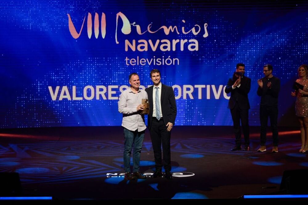 Pablo Segura (Goallbal Navarra) recoge el Premio Valores Deportivos 
