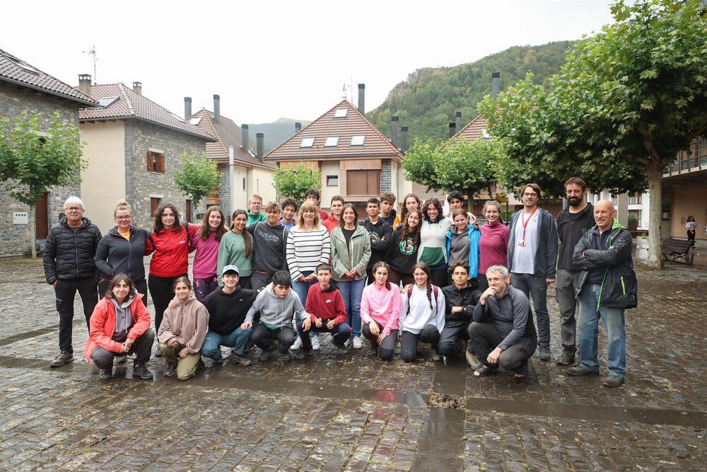 Visitan los búnkeres del franquismo en el Pirineo