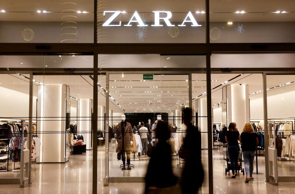 Zara comienza a cobrar las devoluciones 'online' en España