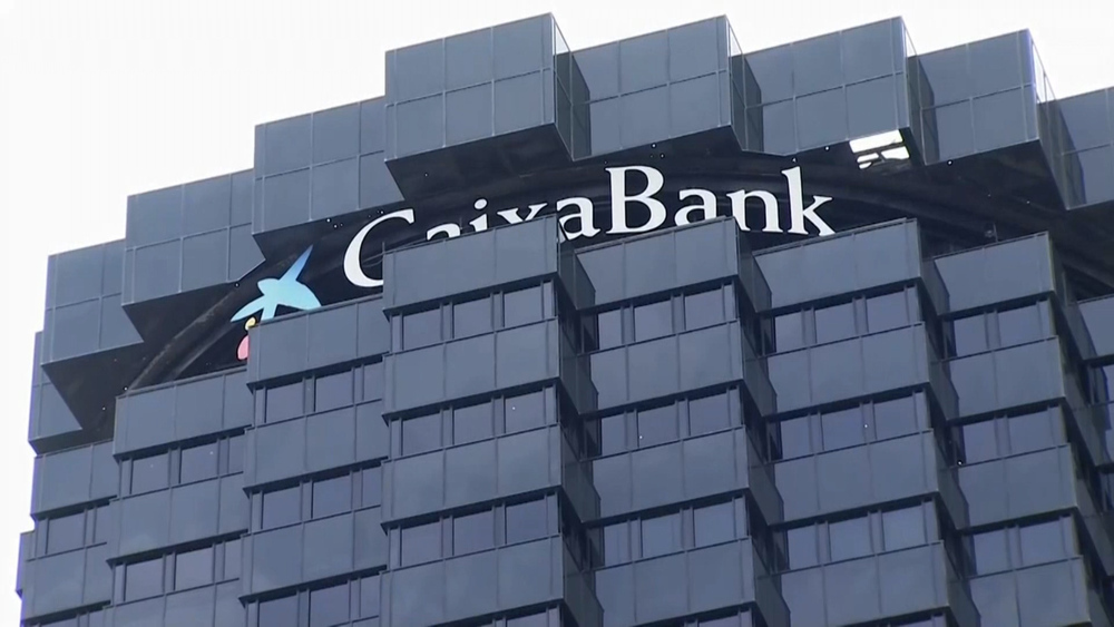 CaixaBank cierra 2022 con un beneficio de 3.145 millones