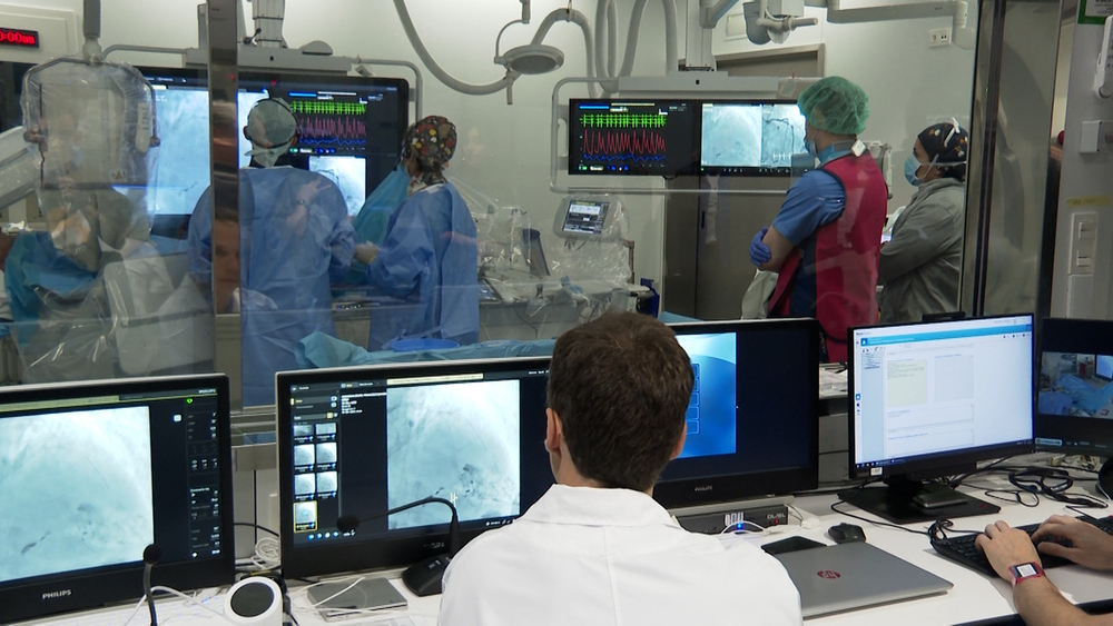 Nueva sala de Hemodinámica y zona de Cirugía Mayor Ambulatoria de Cardiología