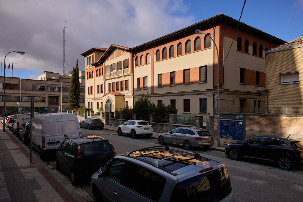 El Ayuntamiento de Pamplona mantendrá abierto el albergue de González Tablas para la atención a personas sin hogar hasta el 19 de mayo