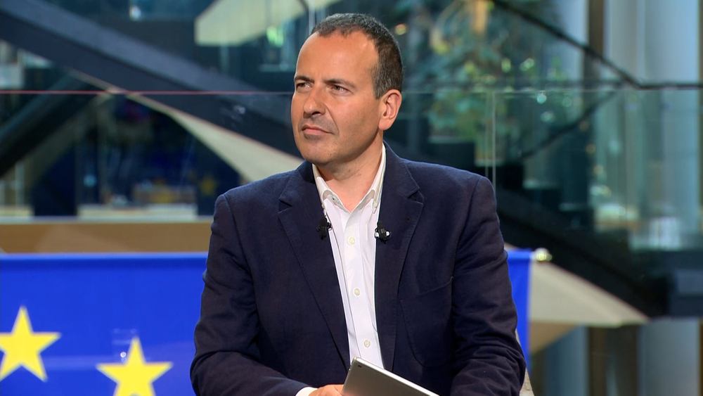 'Navarra en Europa'. Director de Navarra Televisión, Roberto Cámara