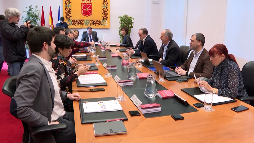 Mesa y Junta de Portavoces del Parlamento de Navarra
