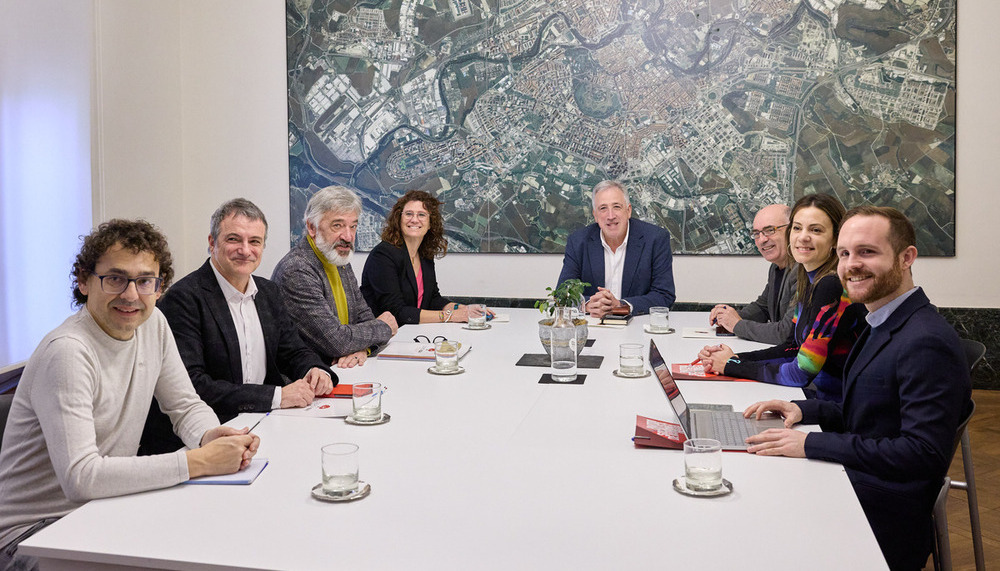 Primera reunión negociadora de los Presupuestos de Pamplona