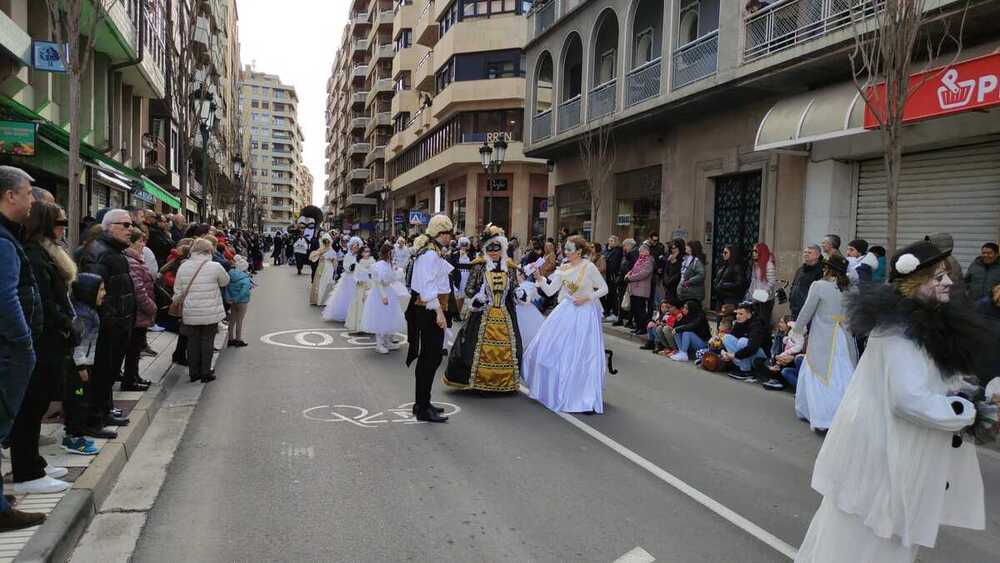 El gran desfile pone el broche al carnaval de Tudela