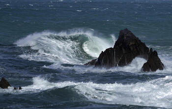 Mueren cuatro personas en Asturias al caer al mar