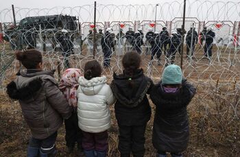 Polonia alerta de una futura crisis migratoria hacia la UE