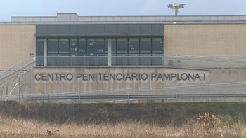 Agredidos cuatro funcionarios en la cárcel de Pamplona