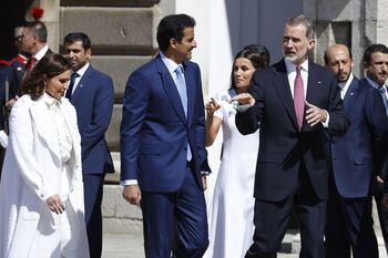 Los Reyes reciben al emir de Catar en el Palacio Real