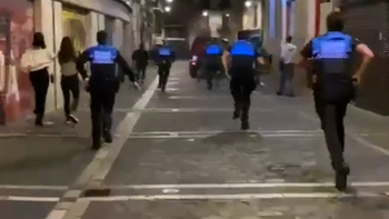 Cuatro policías heridos tras una persecución en Pamplona