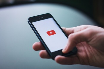 YouTube 'prueba' a poner 10 anuncios seguidos sin poder omitir