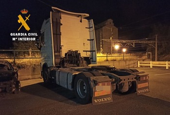 Recuperada la cabeza tractora de un camión robada en Azagra