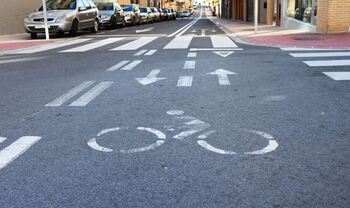 Herida una ciclista de 61 años tras accidentarse en Pamplona