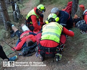 Rescatado un ciclista accidentado en Olloki
