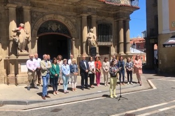 Pamplona se suma al Orgullo entre quejas de la oposición