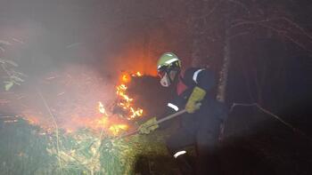Controlado un incendio forestal en Uharte Arakil