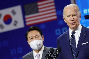 Joe Biden inicia en Corea del Sur su primera gira por Asia