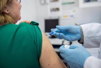 Más de 56.000 vacunas puestas ya contra la gripe y el covid