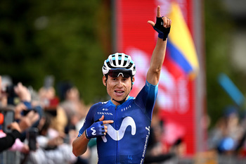 Einer Rubio gana para Movistar en el Giro tras cuatro años