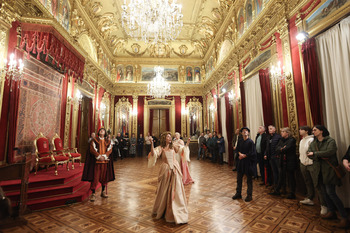 Comienzan las visitas teatralizadas en el Palacio de Navarra