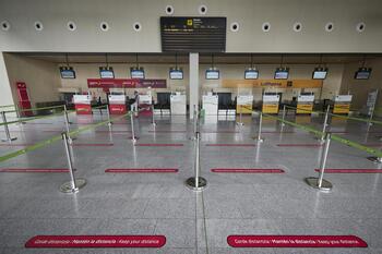 El aeropuerto de Noáin refuerza sus servicios para la Copa