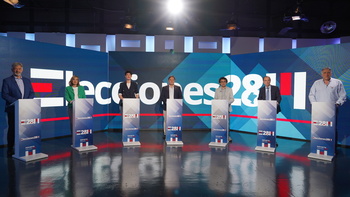 Los posibles pactos marcan el debate electoral de Pamplona