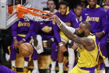 Los Angeles Lakers conquistan el primer Torneo NBA