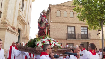 Valtierra honra a San Ireneo en su día grande