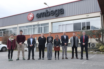 María Chivite visita la empresa 'Embega' en Villatuerta