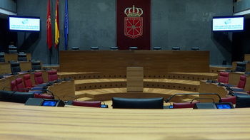 Unánime respuesta en el Parlamento Foral a la quita catalana