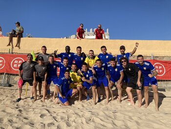 Navarra logra su primera victoria en Fútbol Playa