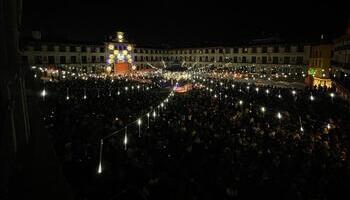 Más de un millón de luces iluminan la Navidad de Tudela
