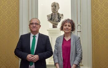 El busto de Julián Gayarre ya se expone en Pamplona