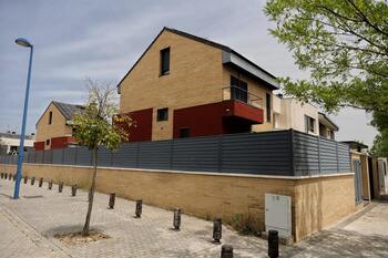La compraventa de viviendas en Navarra cae un 35% en un año