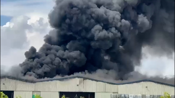 Extinguido el incendio en una nave industrial en Cintruénigo