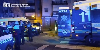 Trasladado por inhalación de humo en un incendio en Pamplona