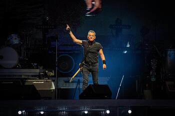 Springsteen exhibe su poder en el Estadi Olímpic de Barcelona